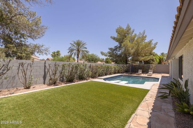 5002 E KAREN Drive, Scottsdale, AZ 85254