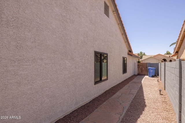 5002 E KAREN Drive, Scottsdale, AZ 85254