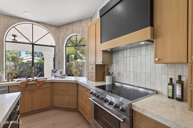 5002 E KAREN Drive, Scottsdale, AZ 85254