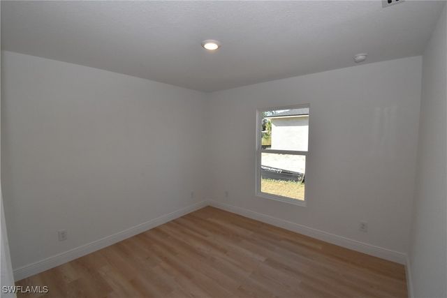 5221 Mojave AVE, North Port, FL 34288