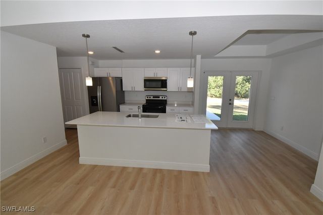 5221 Mojave AVE, North Port, FL 34288