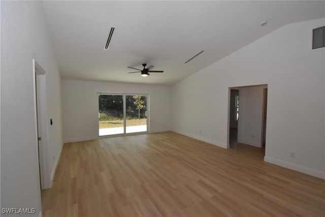 5221 Mojave AVE, North Port, FL 34288