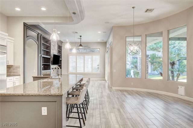 5 Karsten Creek Court, Henderson, NV 89052