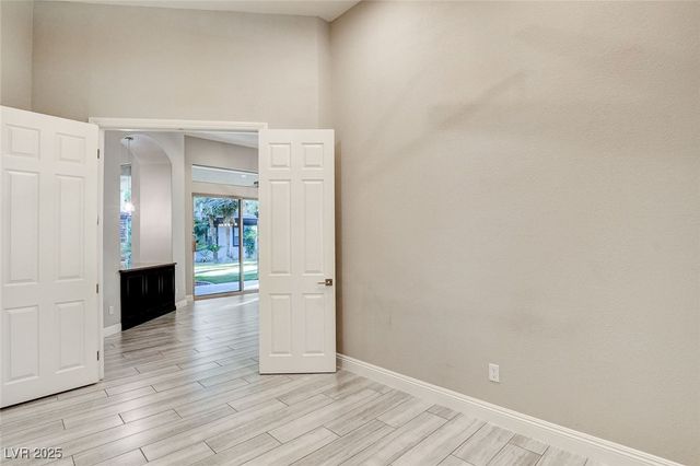 5 Karsten Creek Court, Henderson, NV 89052