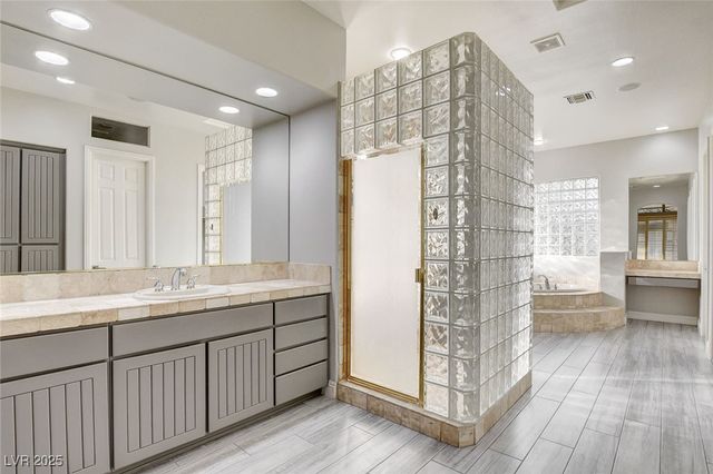 5 Karsten Creek Court, Henderson, NV 89052