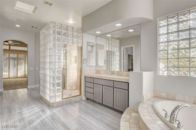 5 Karsten Creek Court, Henderson, NV 89052