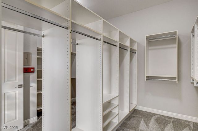 5 Karsten Creek Court, Henderson, NV 89052