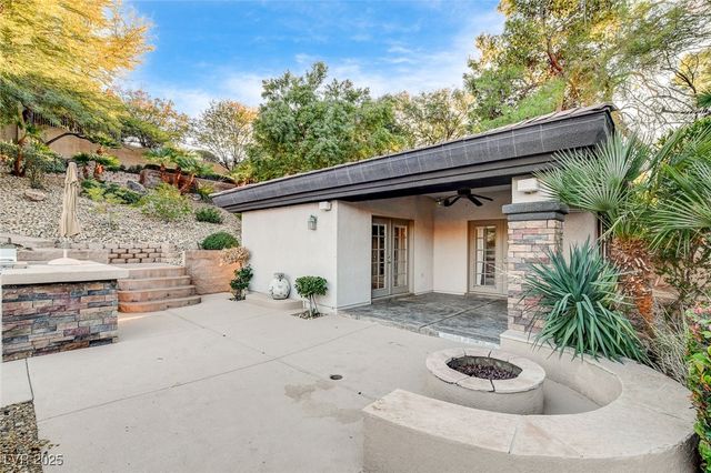 5 Karsten Creek Court, Henderson, NV 89052