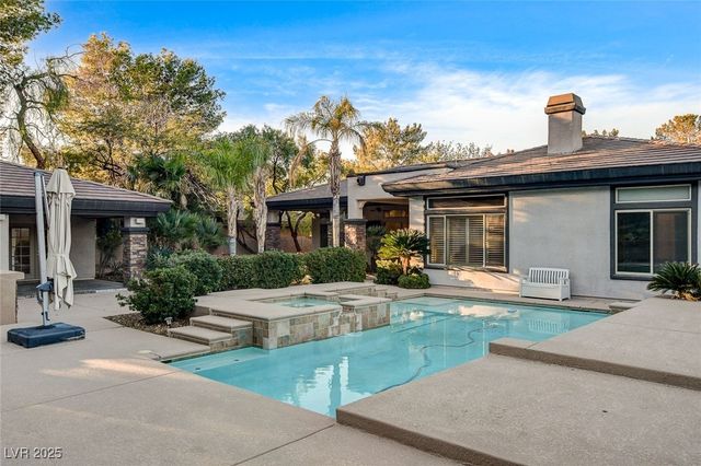 5 Karsten Creek Court, Henderson, NV 89052