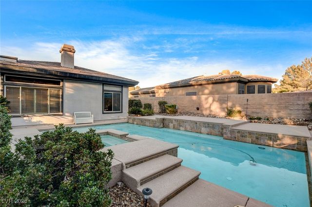 5 Karsten Creek Court, Henderson, NV 89052