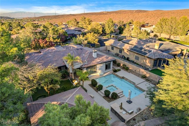 5 Karsten Creek Court, Henderson, NV 89052