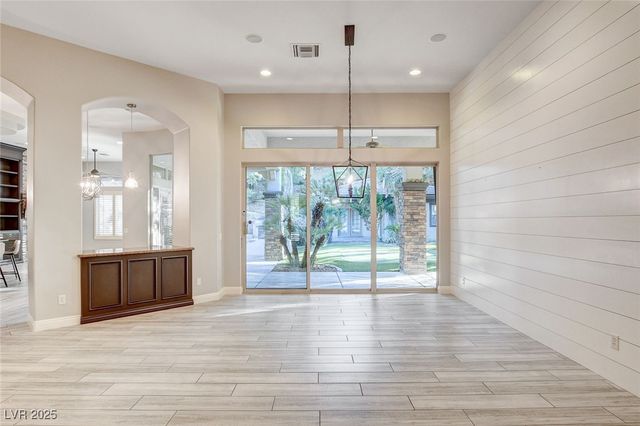 5 Karsten Creek Court, Henderson, NV 89052