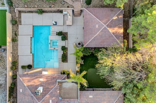 5 Karsten Creek Court, Henderson, NV 89052