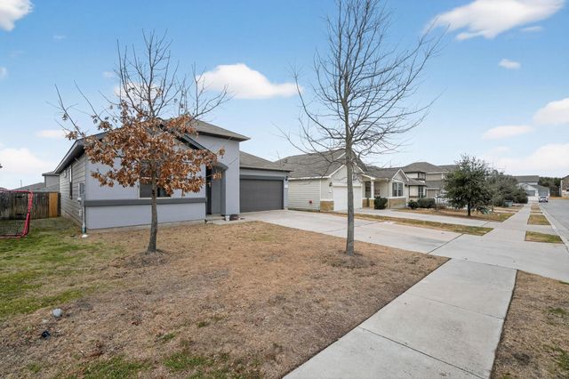 161 Flexus LN, Liberty Hill, TX 78642