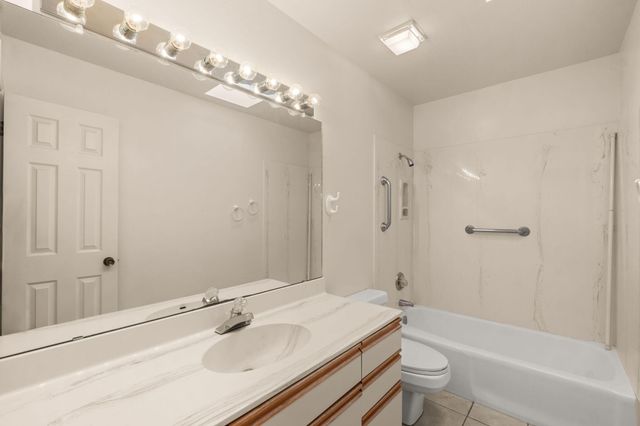 504 Eastlake Drive SE, Rio Rancho, NM 87124