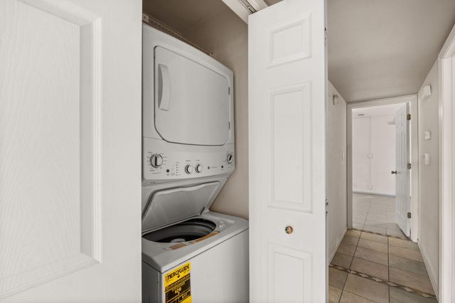 504 Eastlake Drive SE, Rio Rancho, NM 87124