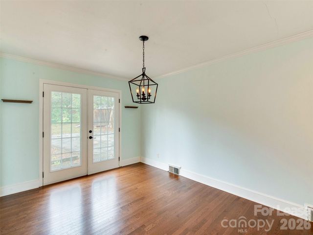 7026 Morganford Road, Charlotte, NC 28211