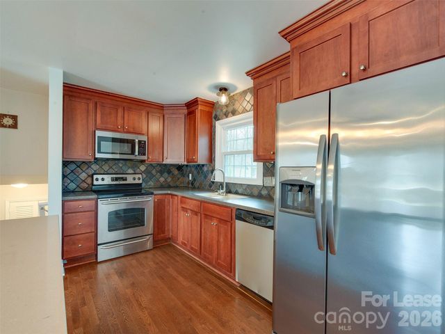 7026 Morganford Road, Charlotte, NC 28211