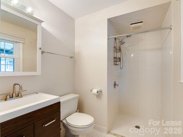 7026 Morganford Road, Charlotte, NC 28211