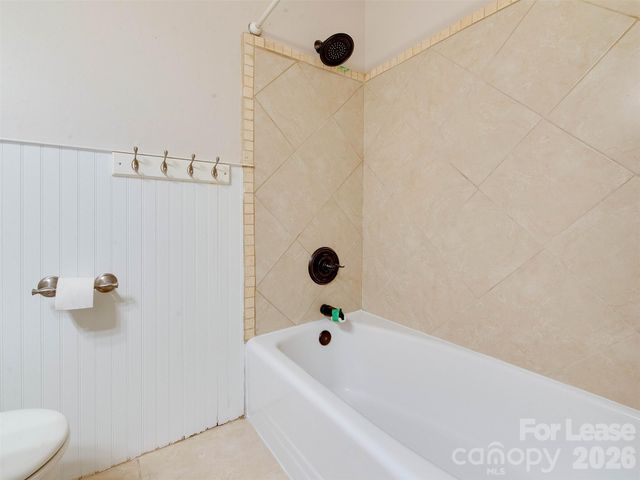 7026 Morganford Road, Charlotte, NC 28211