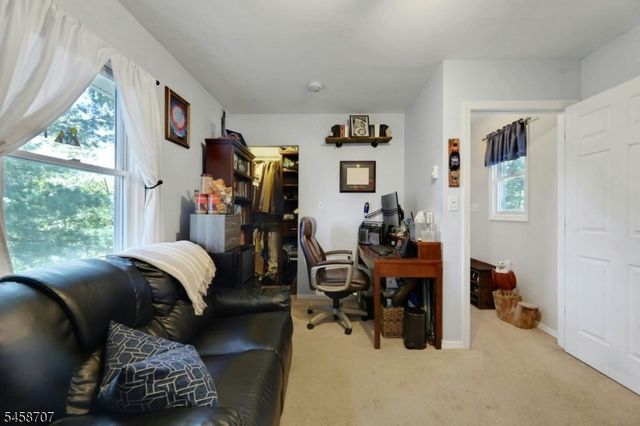 2 Kushaqua Trl, West Milford Twp., NJ 07421