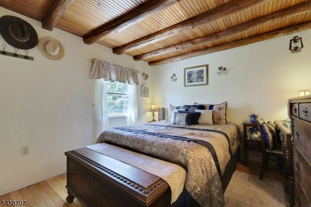 2 Kushaqua Trl, West Milford Twp., NJ 07421
