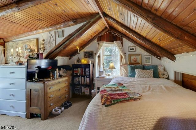2 Kushaqua Trl, West Milford Twp., NJ 07421