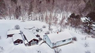 1876 Popple Dungeon Road, Chester, VT 05143