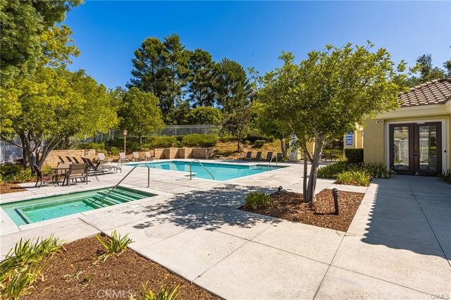 28552 Sorano, Lake Forest, CA 92679