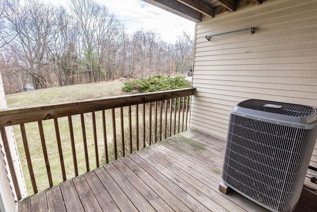 4 Duck Pond Road 203, Beverly, MA 01915