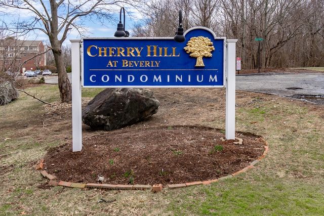 4 Duck Pond Road 203, Beverly, MA 01915