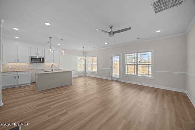 2404 Great Laurel Court, Greenville, NC 27834