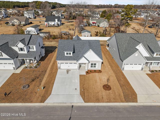 2404 Great Laurel Court, Greenville, NC 27834