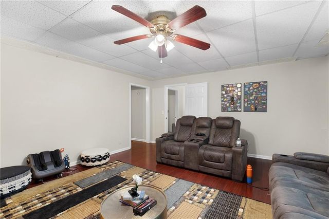 5046 Sunbrook NW Drive, Acworth, GA 30101