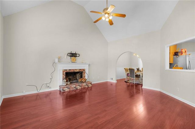 5046 Sunbrook NW Drive, Acworth, GA 30101