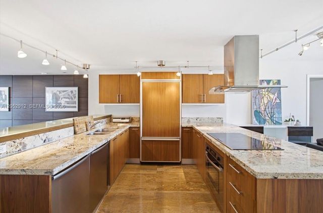50 Biscayne Blvd 2510, Miami, FL 33132