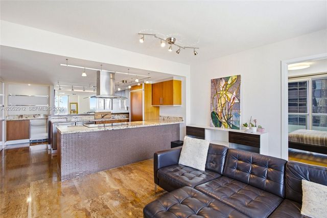 50 Biscayne Blvd 2510, Miami, FL 33132