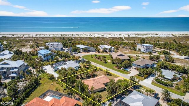 1314 Tahiti DR, Sanibel, FL 33957