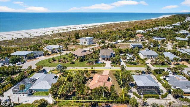 1314 Tahiti DR, Sanibel, FL 33957