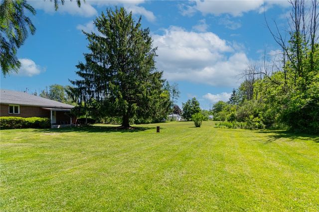 6075 Arbor Road, Ontario, NY 14519