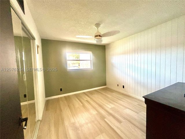 201 Berkley Rd 102, Hollywood, FL 33024