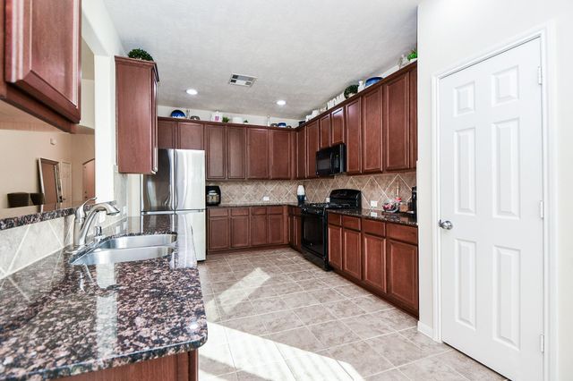 1915 Stieler Drive, Houston, TX 77049