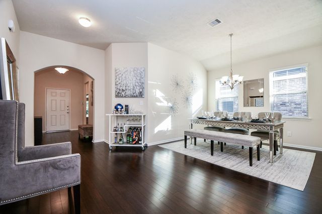 1915 Stieler Drive, Houston, TX 77049