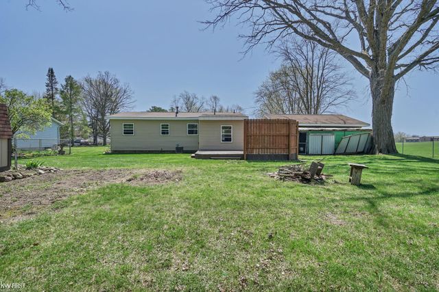 1201 Thelma Street, Mount Morris, MI 48458