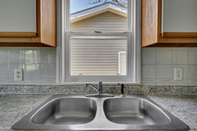 1201 Thelma Street, Mount Morris, MI 48458