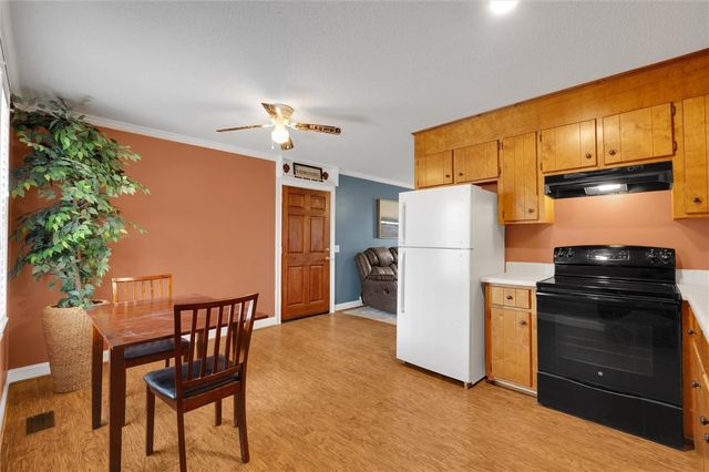 242 Cloverhill Drive, Anderson, SC 29624