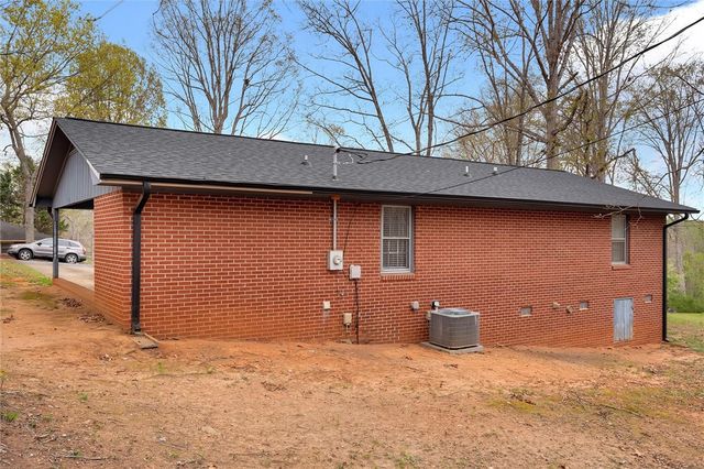 242 Cloverhill Drive, Anderson, SC 29624