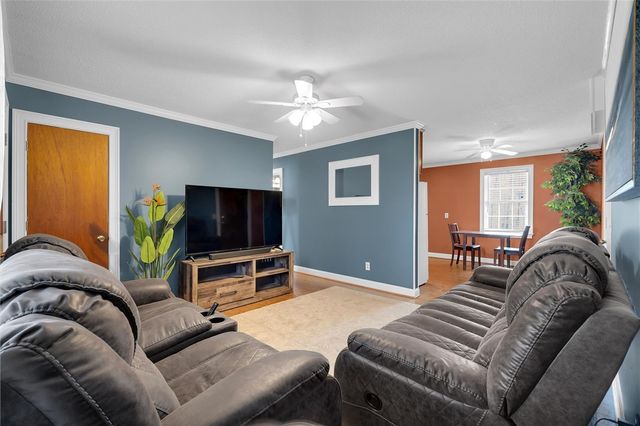 242 Cloverhill Drive, Anderson, SC 29624