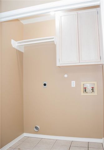 4630 Willowick Dr, Corpus Christi, TX 78413