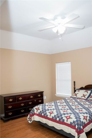 4630 Willowick Dr, Corpus Christi, TX 78413